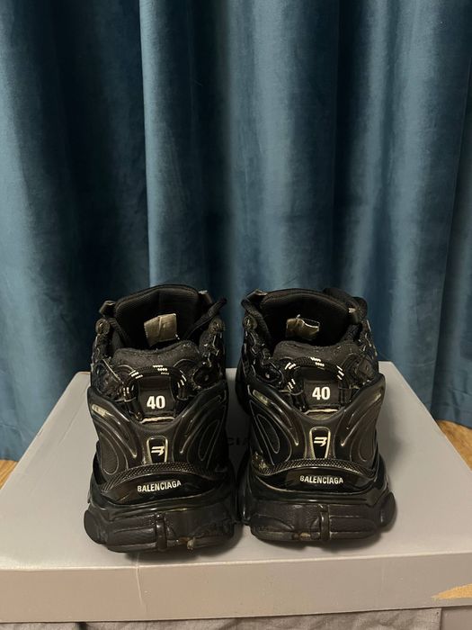 Balenciaga runner legit