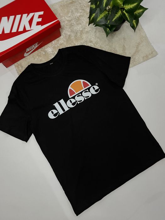 Футболка Ellesse / Чорна базова футболка Еліс / Футболка Элис / Елис
