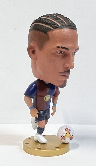 Фігурка футболіста