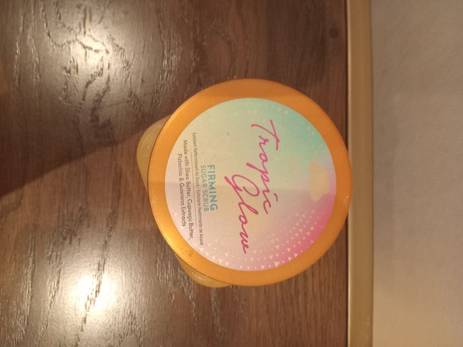 Скраб для тела Tree Hut