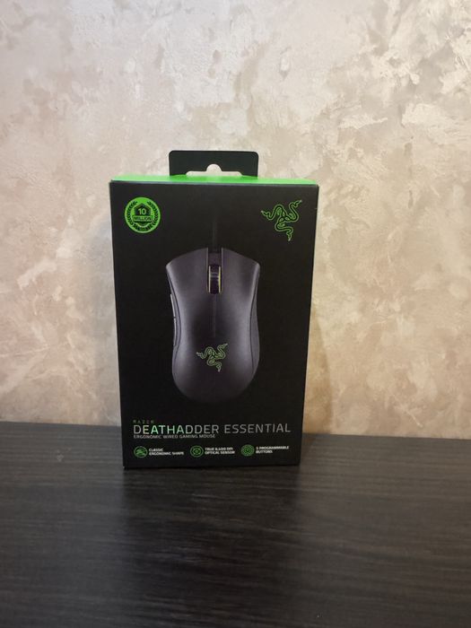 Ігрова мишка Razer Deathadder Essential