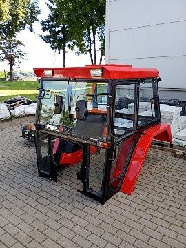 Kabina URSUS C-360 prosto od producenta. Dostawa. Mega rabaty.