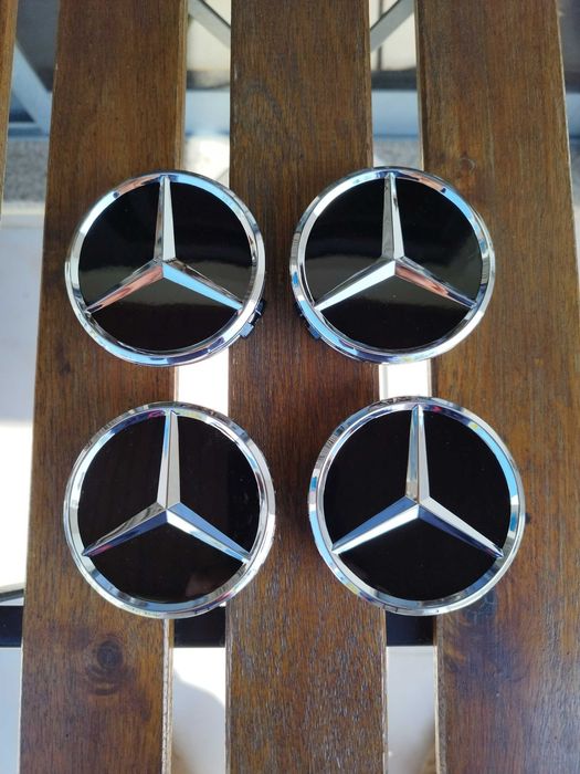 Conjunto centros de jantes Mercedes, 75mm