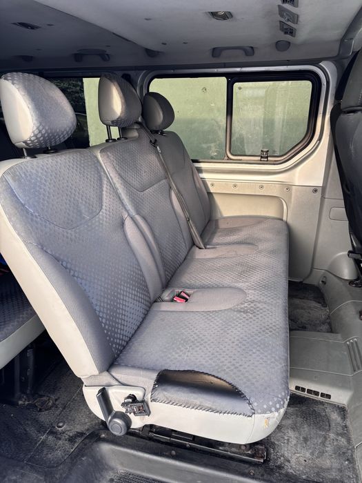 Renault  trafic 2.0 2009 LONG