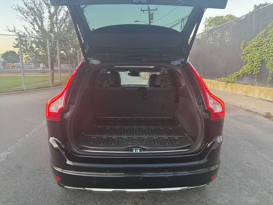 Volvo Xc60      2015