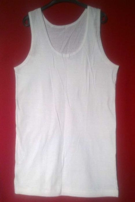 Новая белая майка 44р