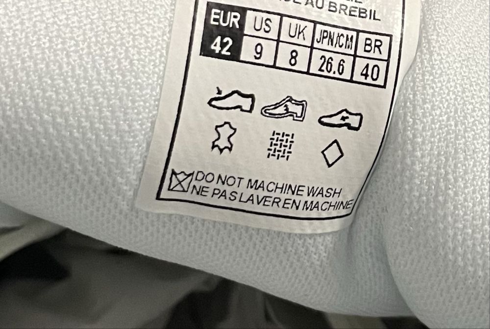 Sapatilhas Veja novas