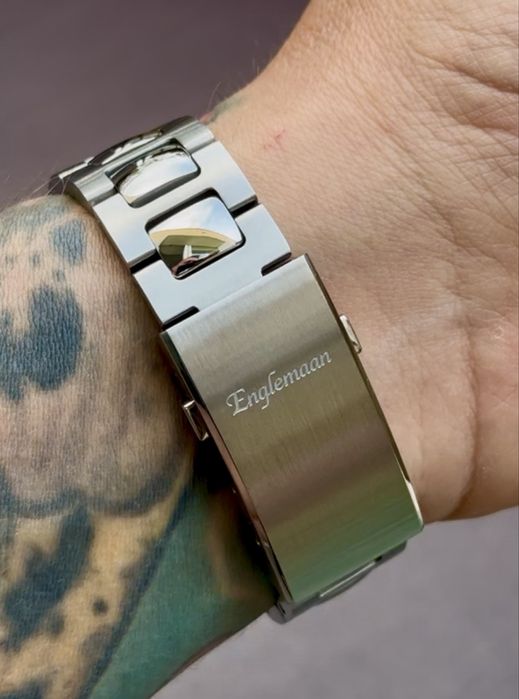 Englemaan Enterprise Sinn 104 homage