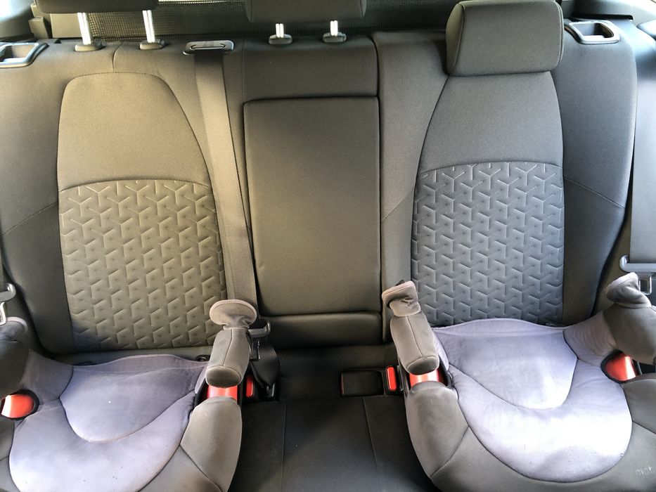 Cadeiras Bebe Confort Moby Grupo 2/3 (18-36Kg)