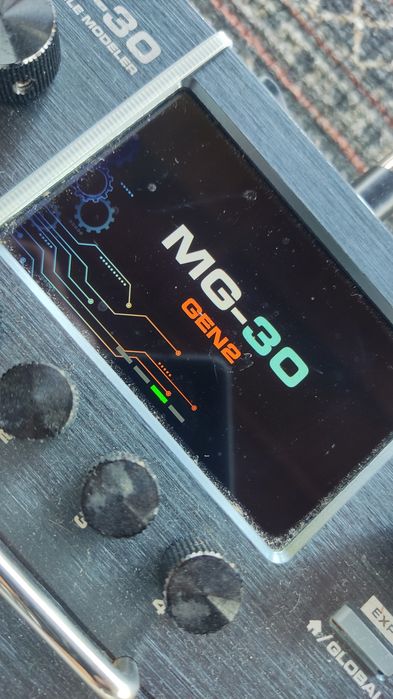 NUX MG 30 pedaleira