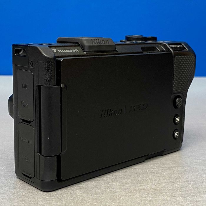 Nikon ZR (Corpo) - 24.5MP | 3 ANOS DE GARANTIA