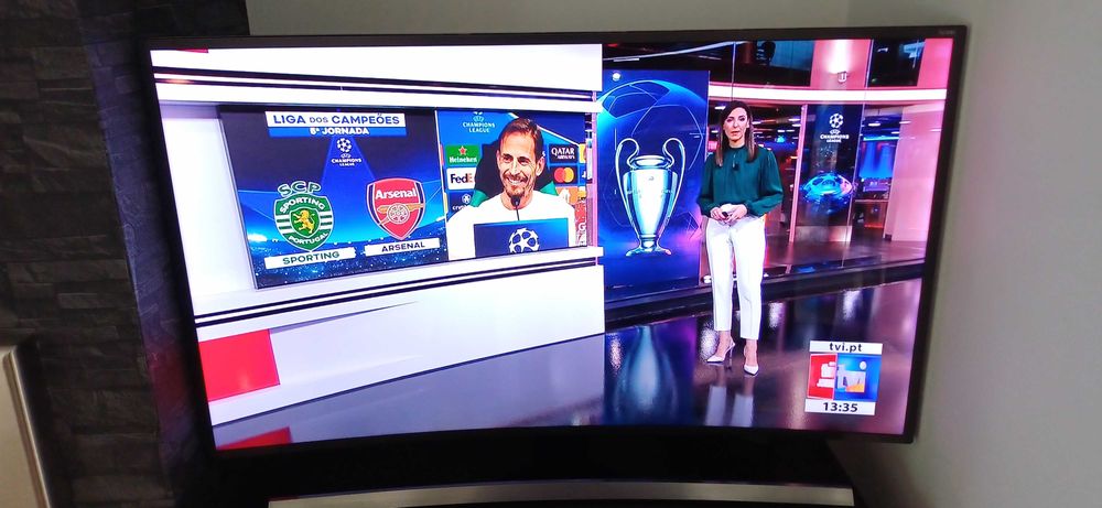 Smart TV curva Samsung SUHD 4k 49" polegadas