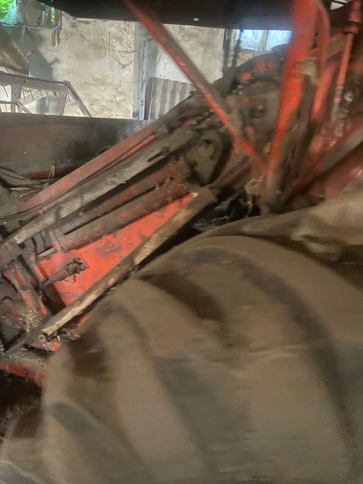 (Обмін)СК 5 нива комбайн в гарному стані  гаражі клас джондир кейс мтз