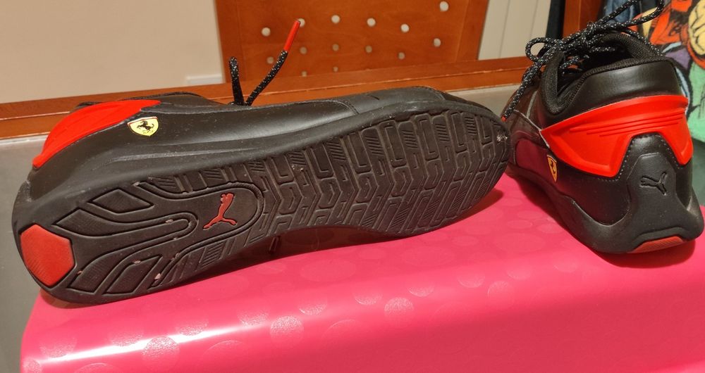 Sapatilhas Puma- Ferrari