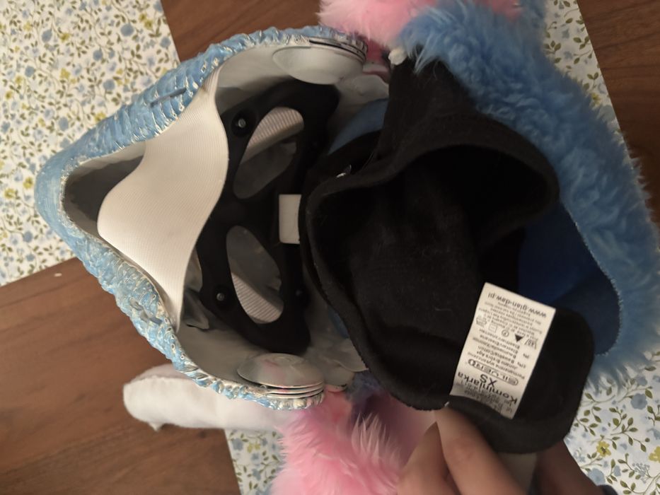 Dino mask fursuit Sky