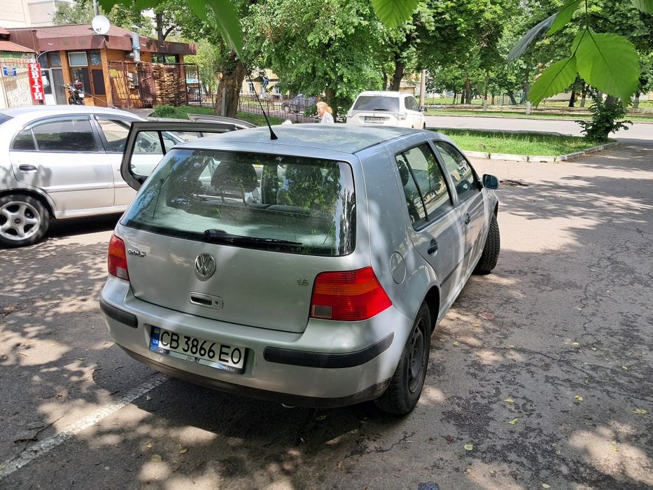 Volkswagen Golf 4 автомат
