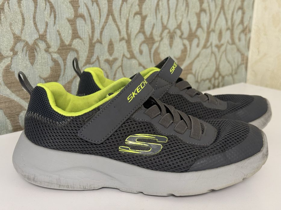 Кросовки Skechers