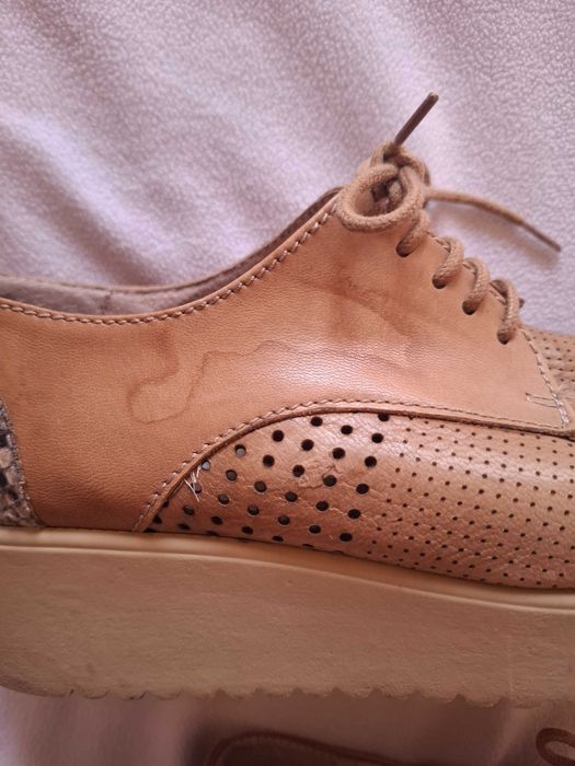 Sapatos Senhora com Cunha