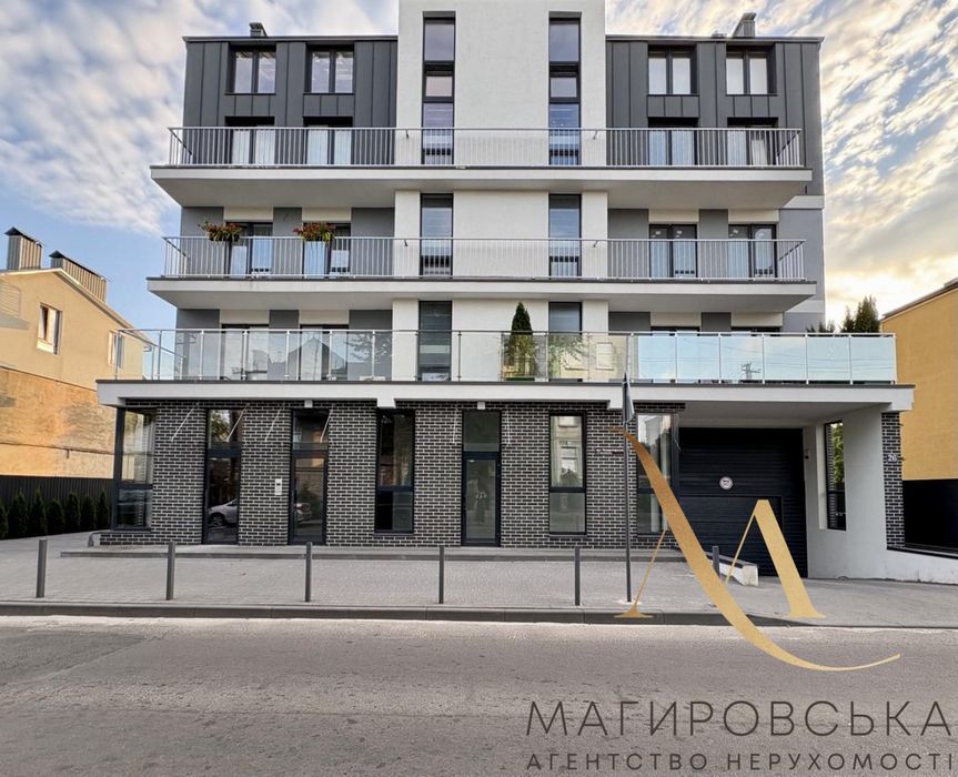 продаж фасадного комерційного приміщення по вул.Кодукторська