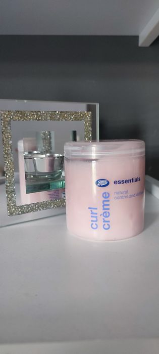 Boots Curl Creme nowy