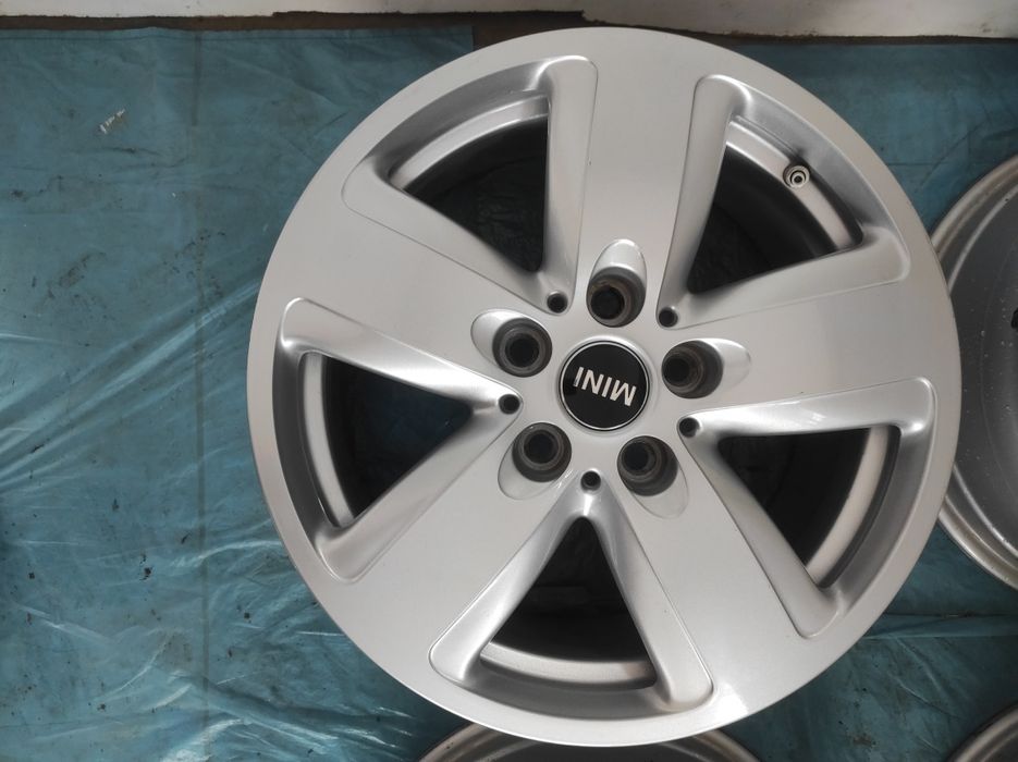 249 Felgi aluminiowe ORYGINAŁ MINI R 16 5x112 Czujniki