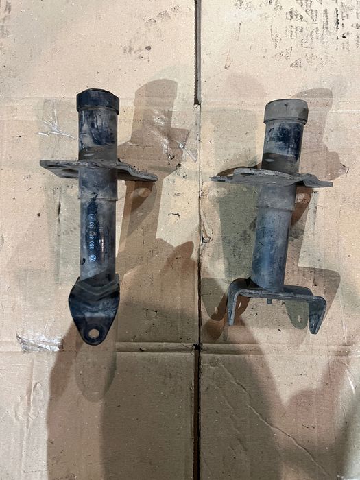 Кронштейн усилителя переднего бампера левый Volkswagen Пассат б5 пара