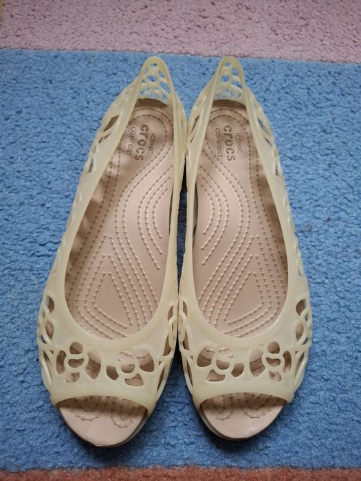 Жіночі балетки Crocs р.37-38