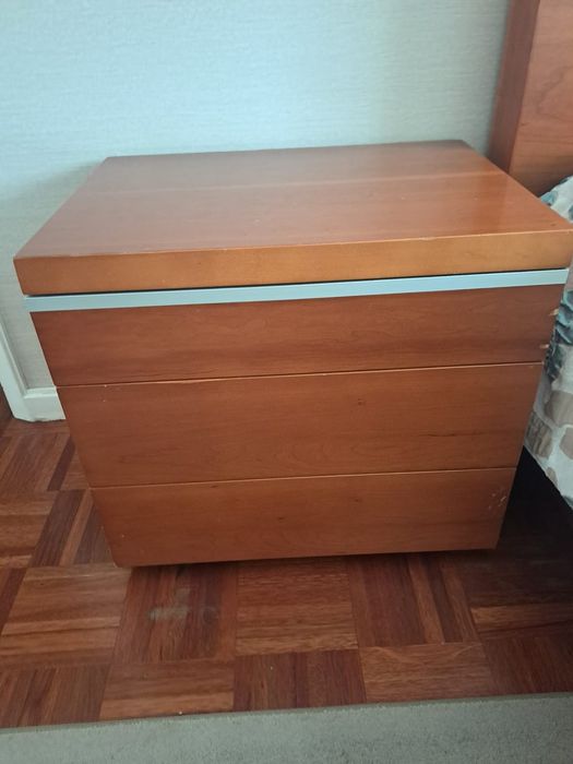 Quarto completo em cerejeira