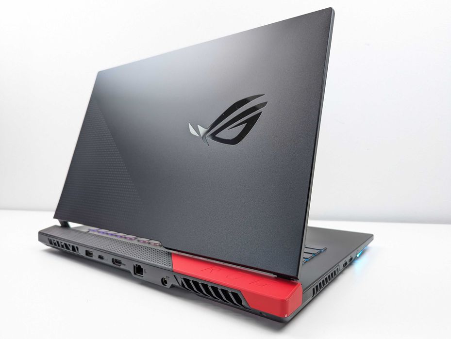 LAPTOP GAMINGOWY Asus ROG Strix RTX 3050 Ryzen 7 4800H 144hz