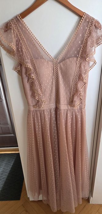 Tiulowa sukienka soky&soka beżowa