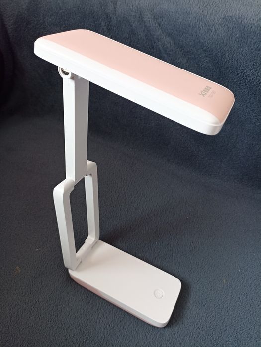 Найкраща настільна лампа на з'ємних акумуляторах, настольная лампа