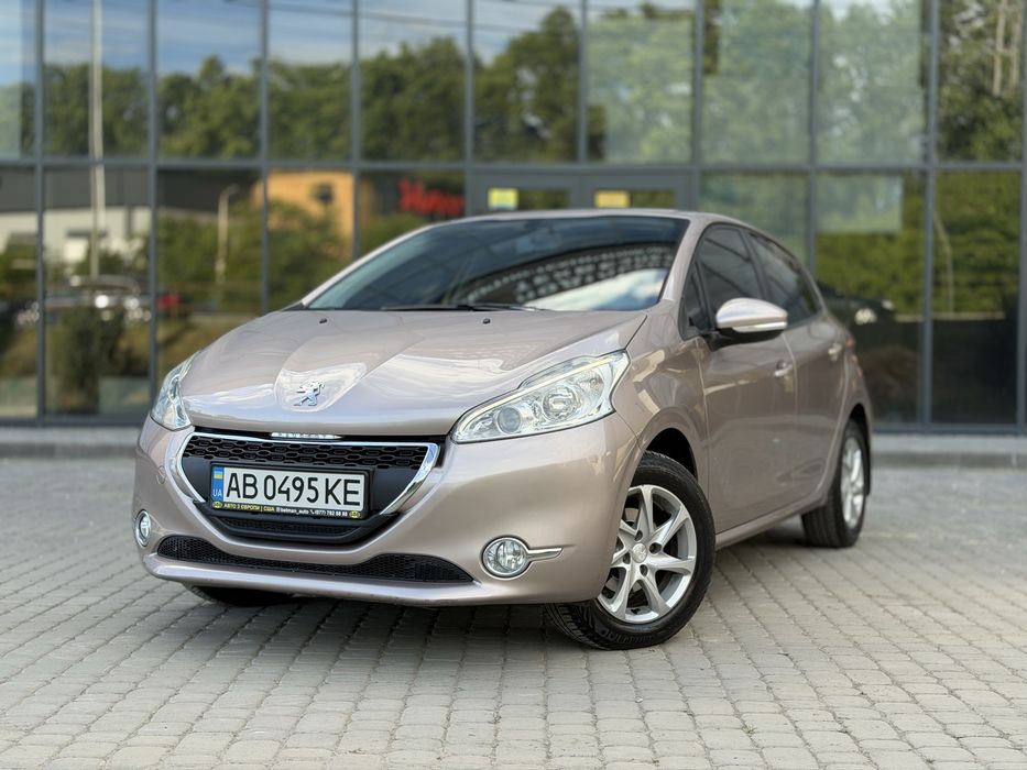 Автомобіль Peugeot 208 , 2013р, 99т пробігу