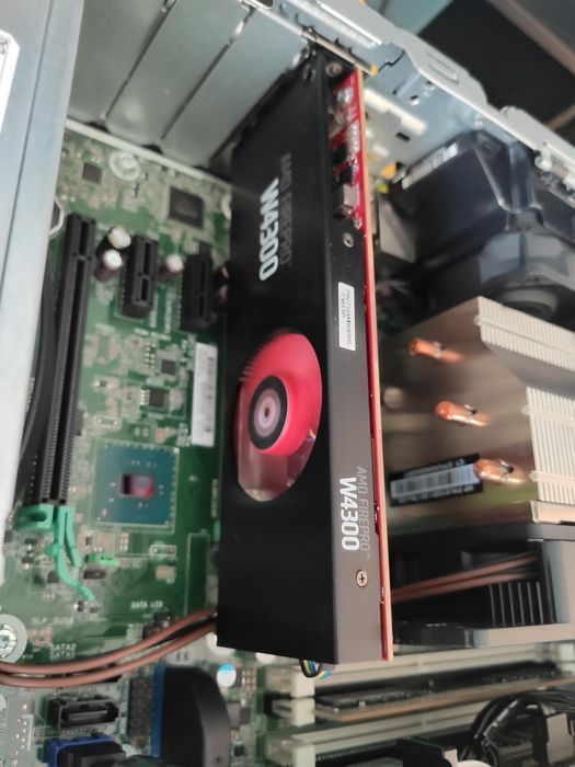 HP Z240 SFF Xeon quad core, 16GB RAM DDR4