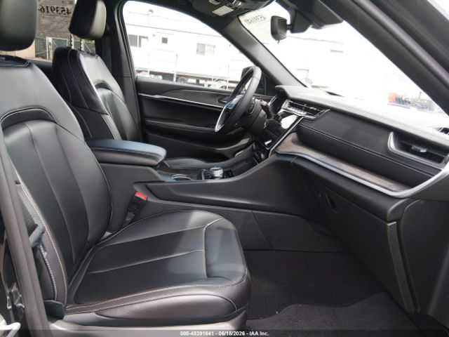 2024 Jeep Grand Cherokee 4X4