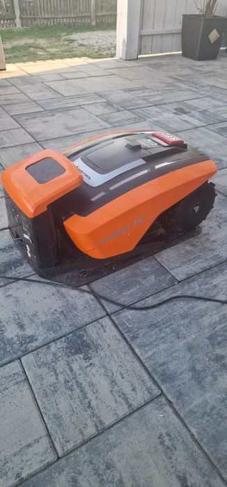 Robot koszący Yard Force EasyMow 260