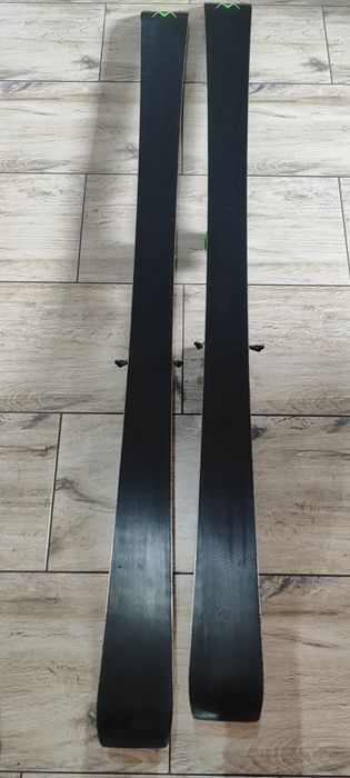 Narty Volkl RTM 86 UVO 177cm