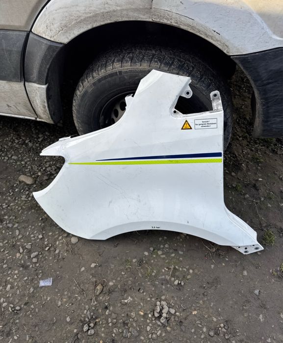 Крило Sprinter W907-910