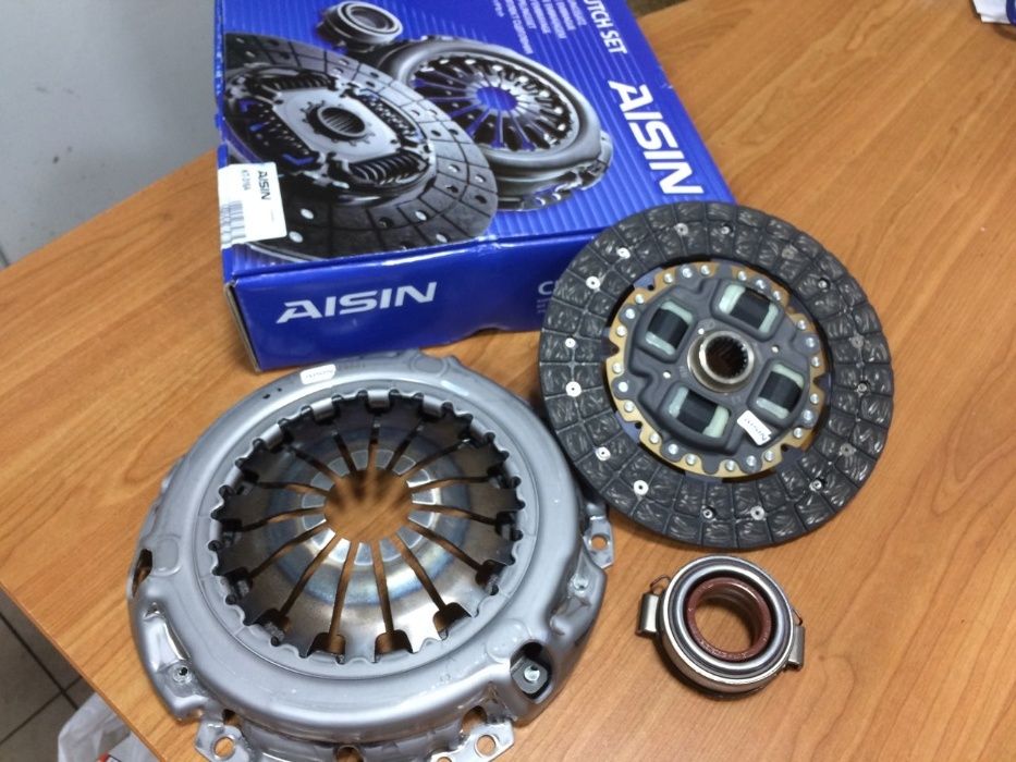 Сцепление Toyota Corolla \ Toyota Auris 1.6 ( для робота )