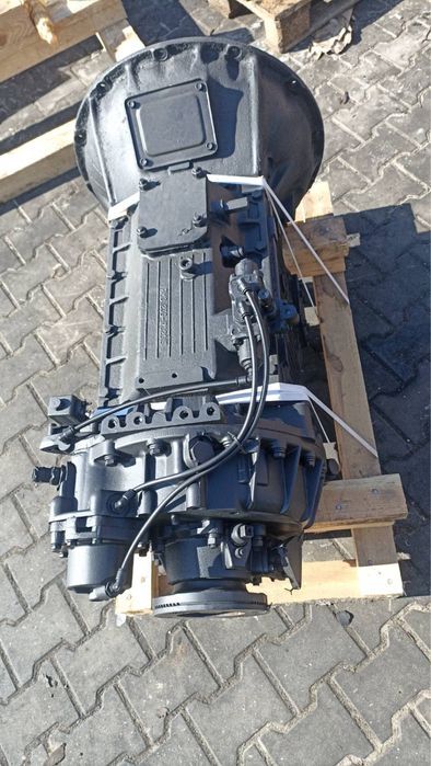 Коробка передач ЯМЗ-239 9-ступінчаста з демультиплікатором МАЗ КрАЗ