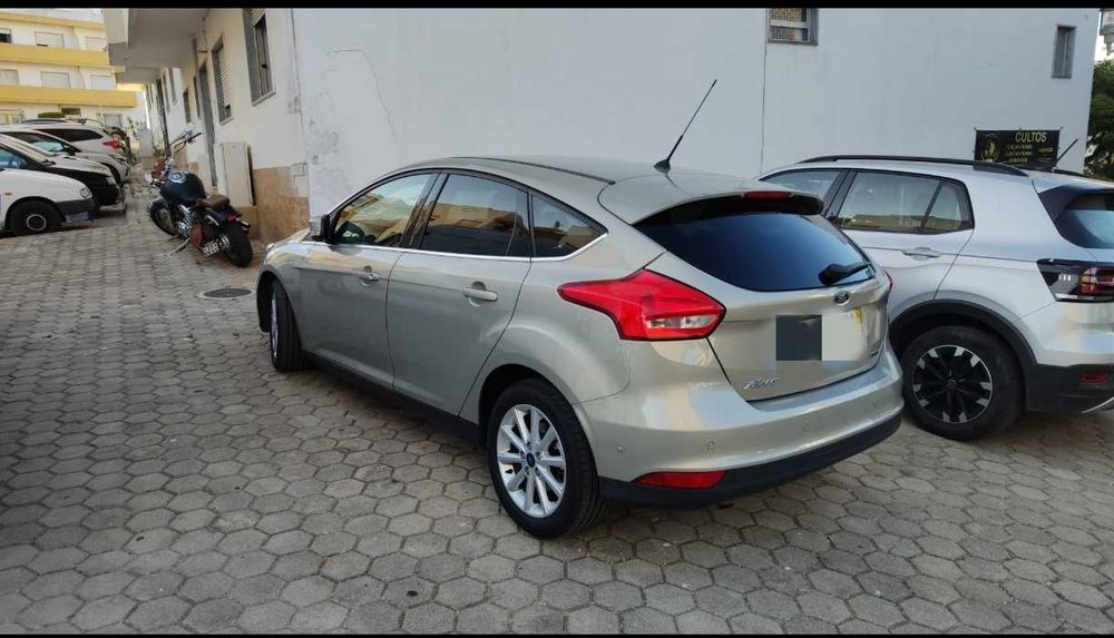Carro Focus 2015