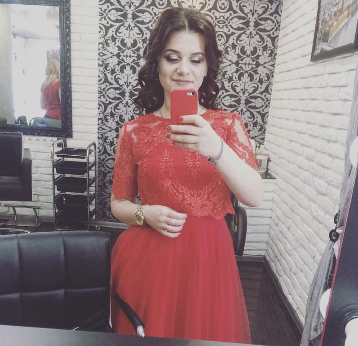 Жіночі сукні святкові S, M