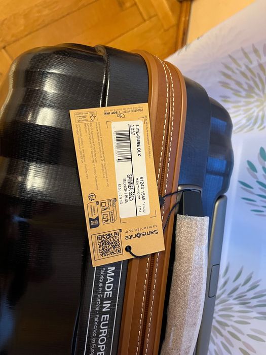 Samsonite Lite-Cube Dlx walizka średnia