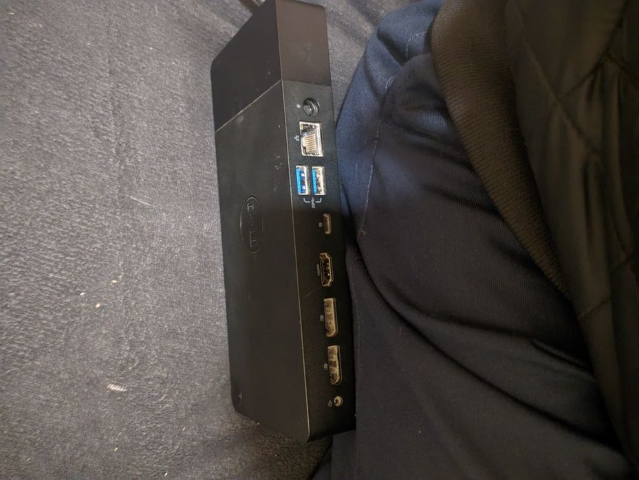 Docking station Dell - Thunderbolt447390839295201280