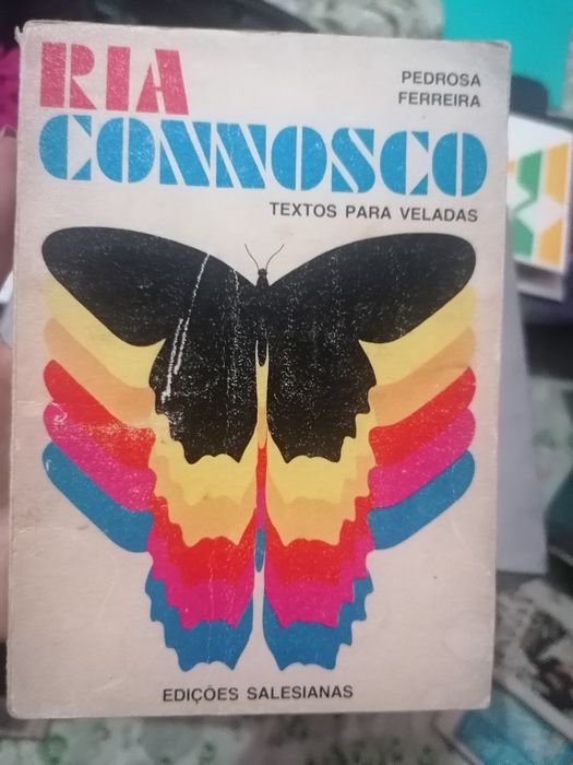 Livro Ria Connosco - Textos para Veladas
