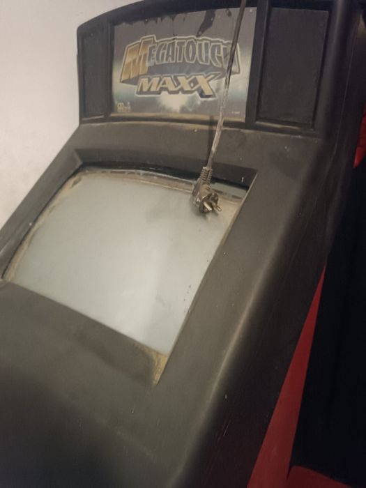 Máquina Arcade megatouch