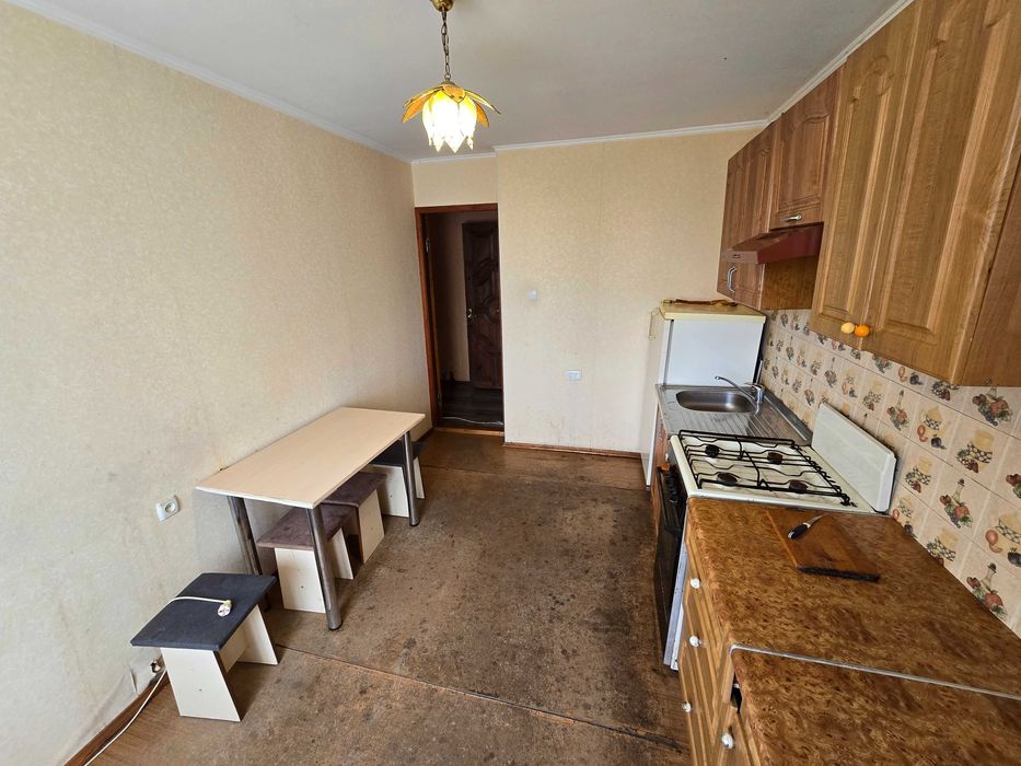 Здається 3-кварт по вул.Волошкові в р-ні Олієжир комбінат,читайте опис