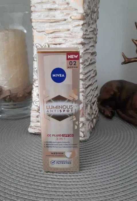 NIVEA Luminous 630 medium 02