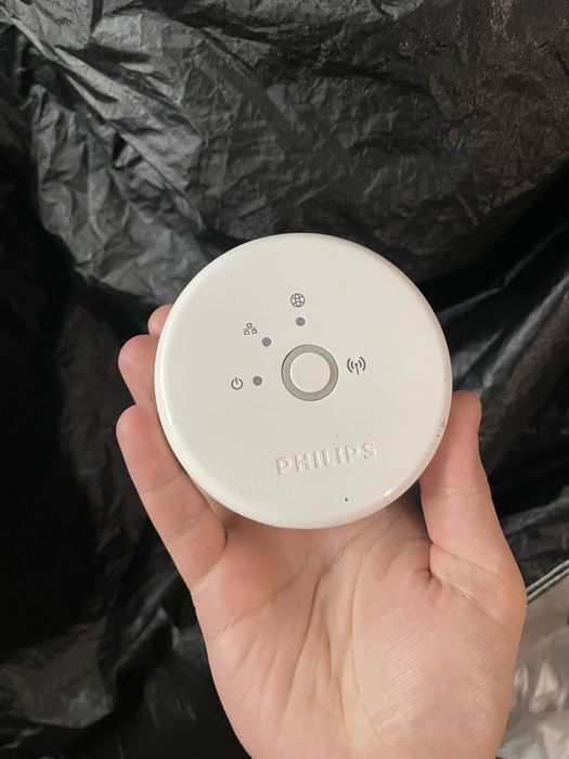 Philips Hue Bridge + розумна LED лампа Philips Hue GU10 (ZigBee)