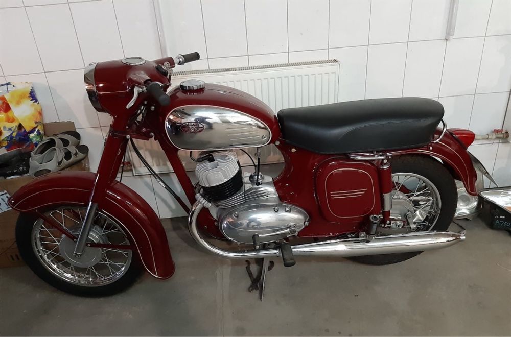 Jawa-Ява 350, ресставрационная работа.