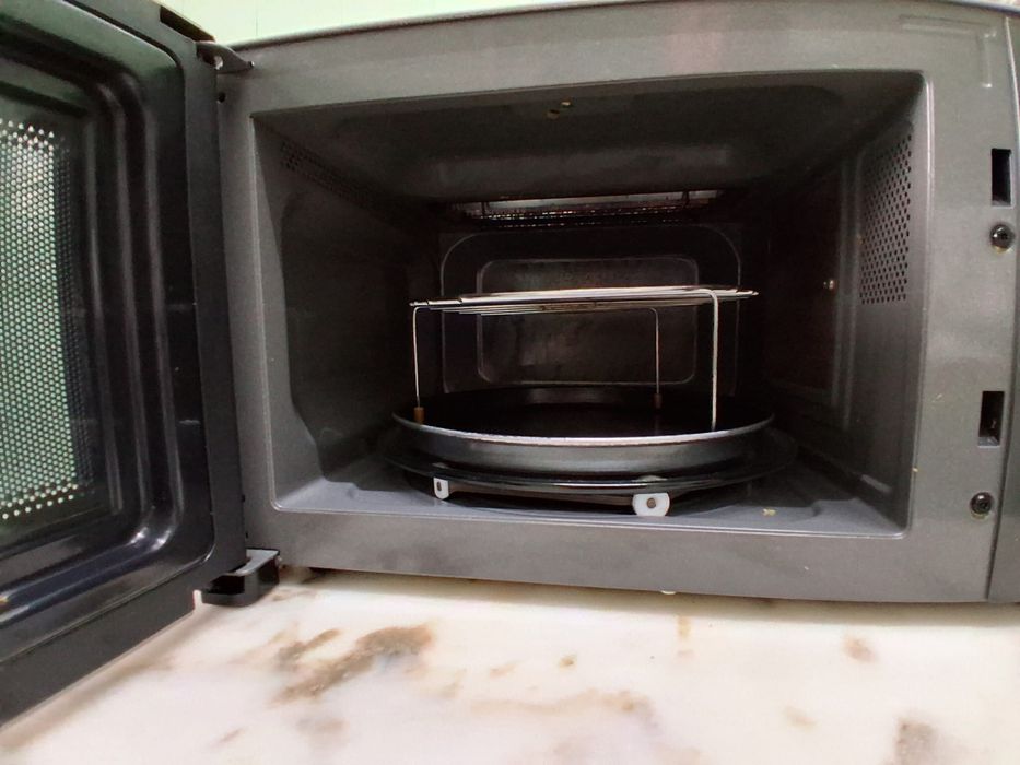 Forno Microondas LG com Grill smart inverter